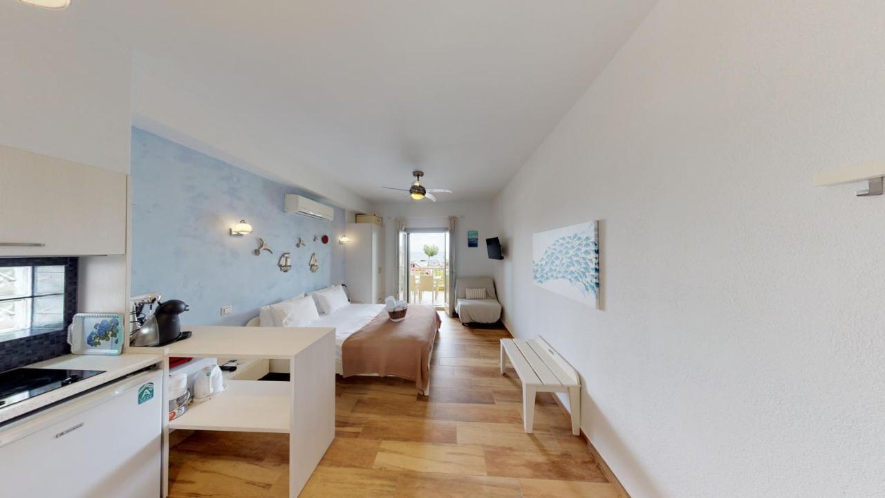 Studios Yalos Chorevtón Exteriér fotografie