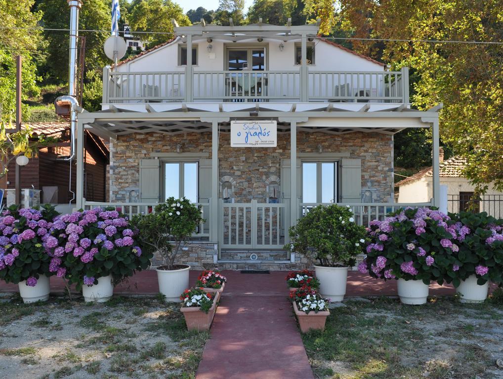 Studios Yalos Chorevtón Exteriér fotografie